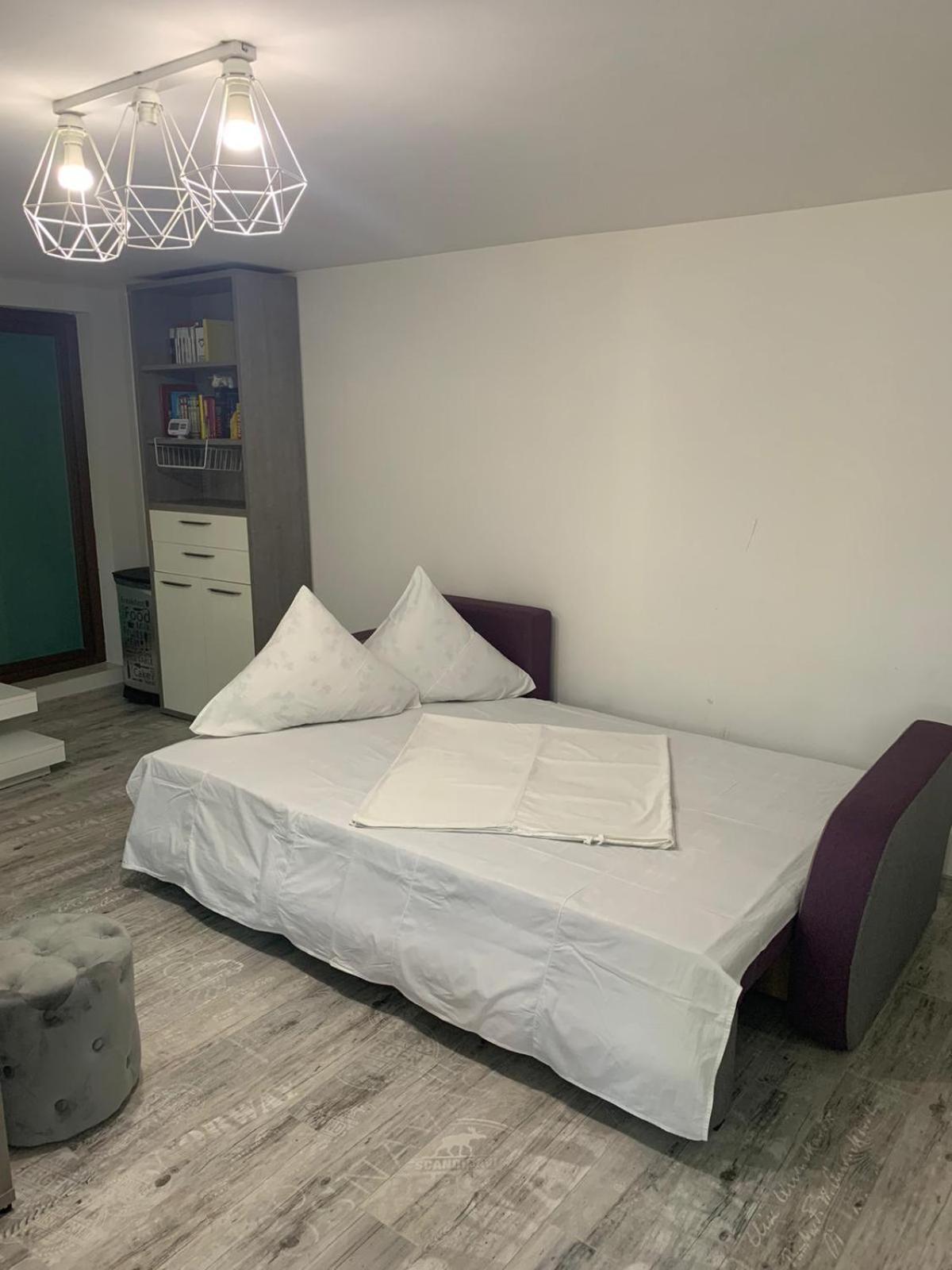 Pensiunea Cassandra Targu Neamt Room photo
